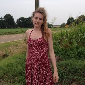 Meet your Posher, Jessica